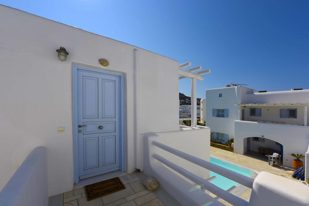 Ivi Mykonean Suites Mimoza Ornos Beach Exterior photo